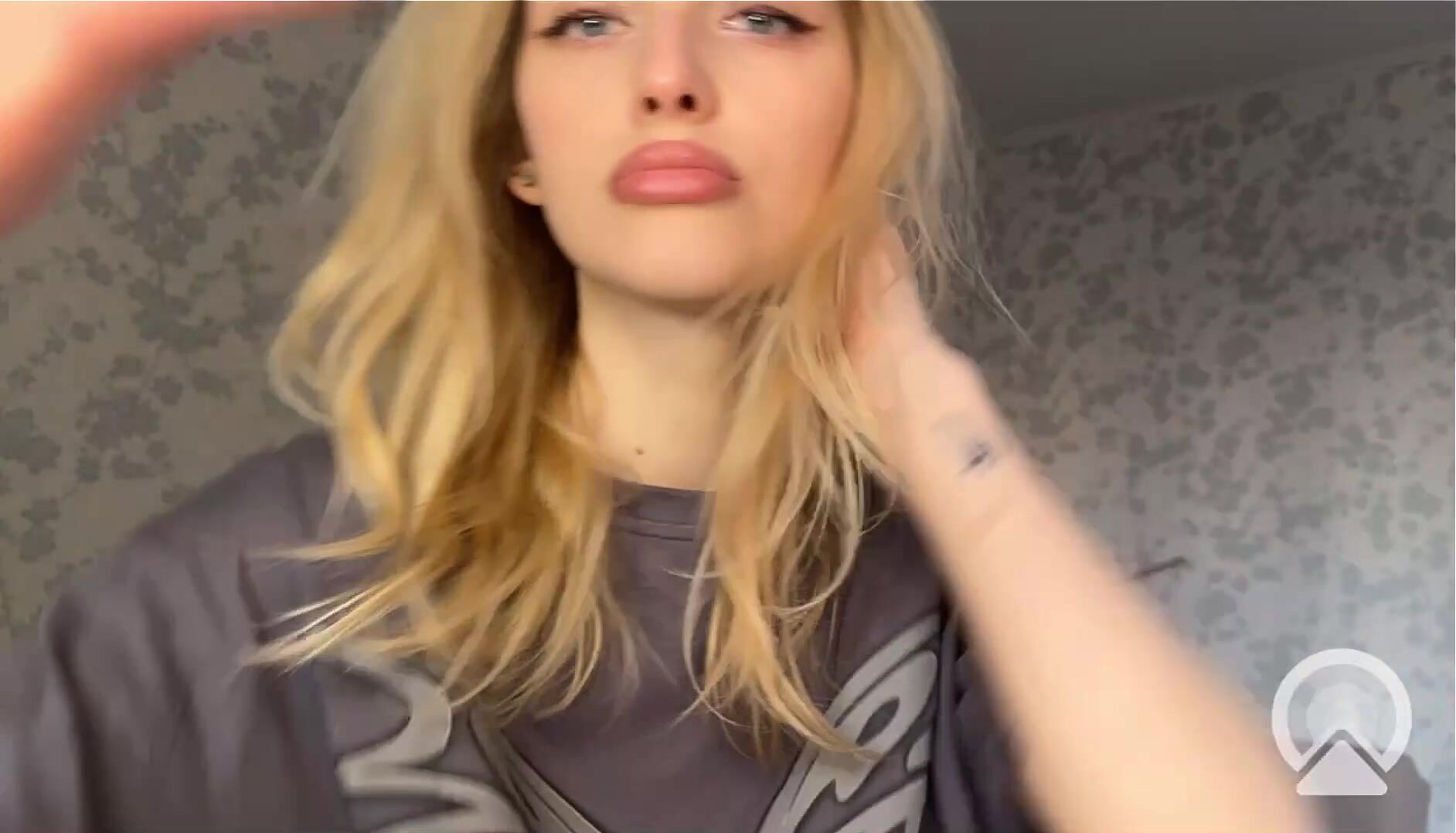 Darlingdarinka 2025-04-19