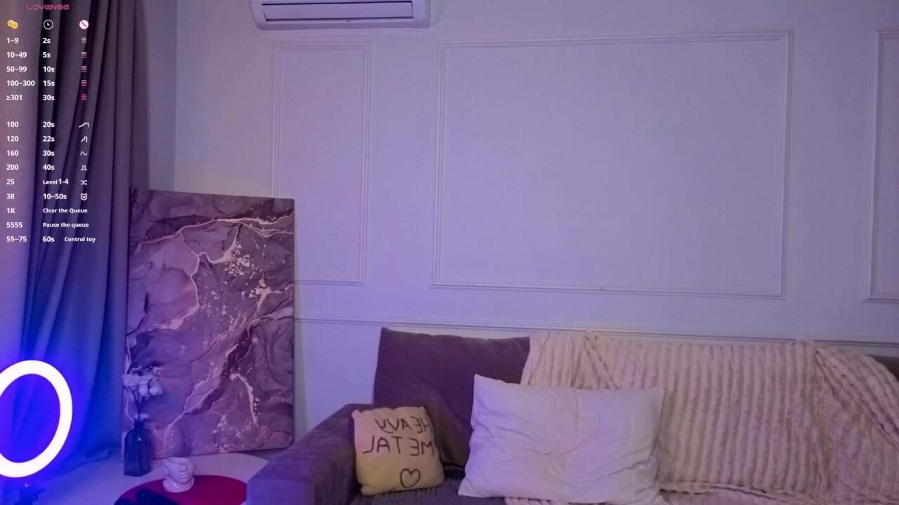 ItsFeliDoll