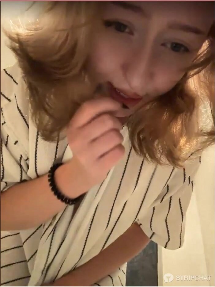RonnieKiss all naked