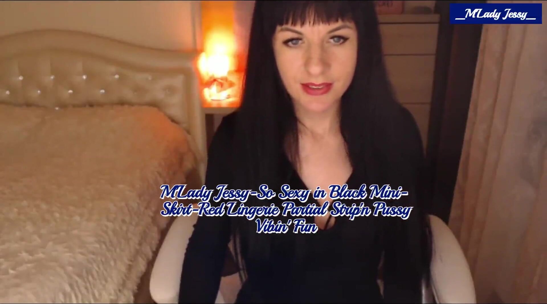 2020-10-14-M'Lady Jessy-So Sexy in Black Mini-Skirt