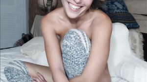 Short-Haired Pixie Babe Fingers on Webcam