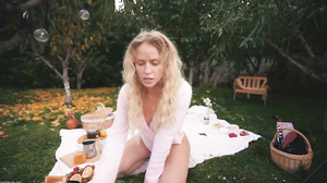 Heyb@nan  blonde outdoors drone