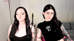 chloe_levine  2026-10-24