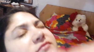 Amateur Webcam Facial