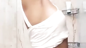 Desi Horny Girl With Small Boobs Fingers Her Pussy