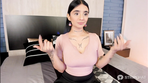 Sexy cute latina Ruiseñor  ‎2 ‎de ‎octubre ‎de ‎2026