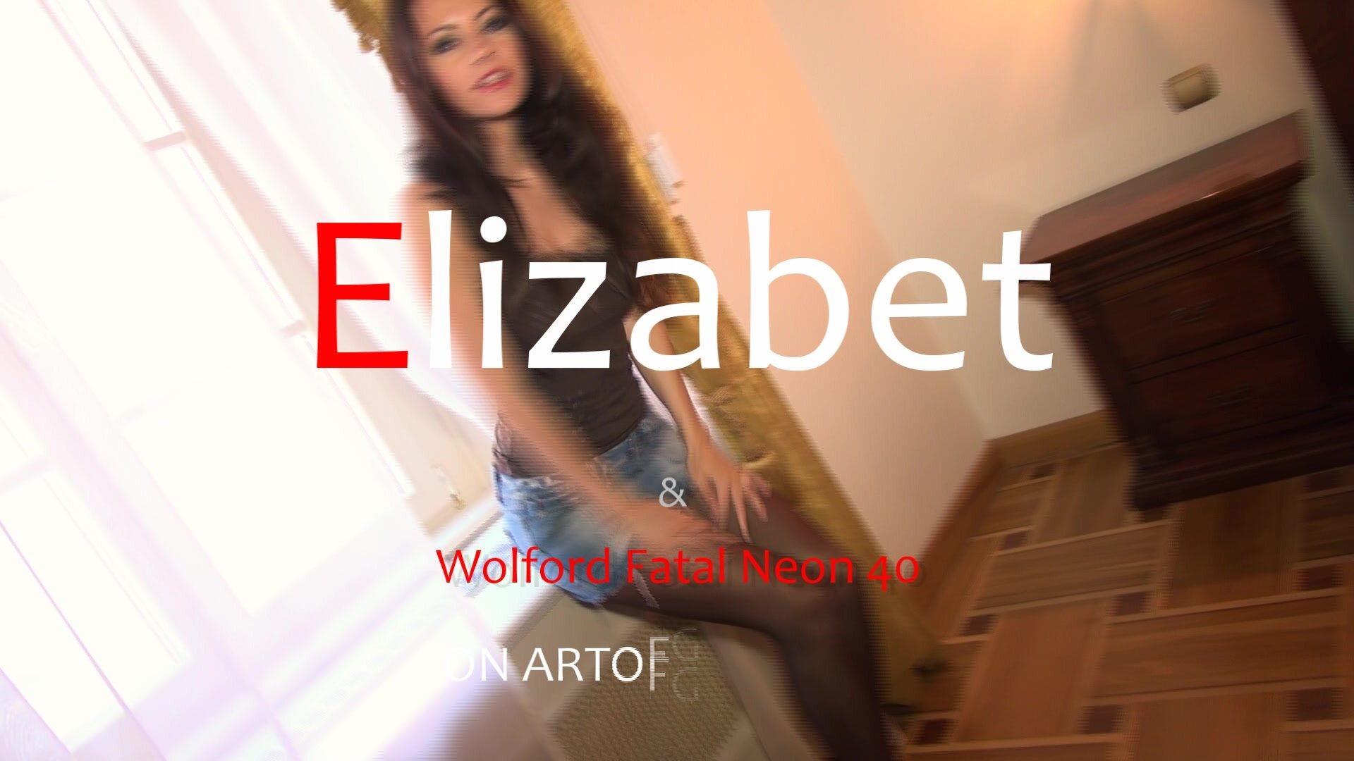 Elizabet & Wolford Fatal Neon