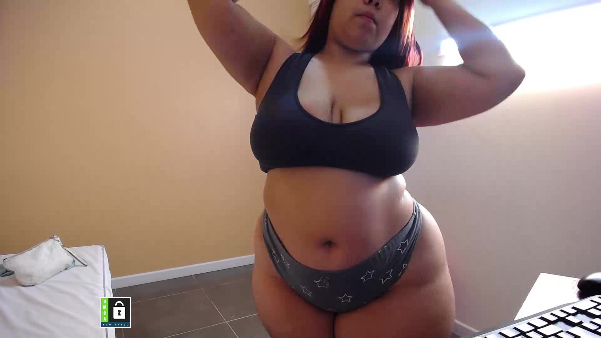 Thick girl 01