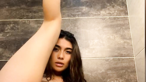 alexandraa_ra_2022-05-07_024102