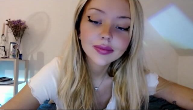 Nikki_Wahatever