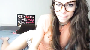 chroniclove_240415_0311_female_chaturbate