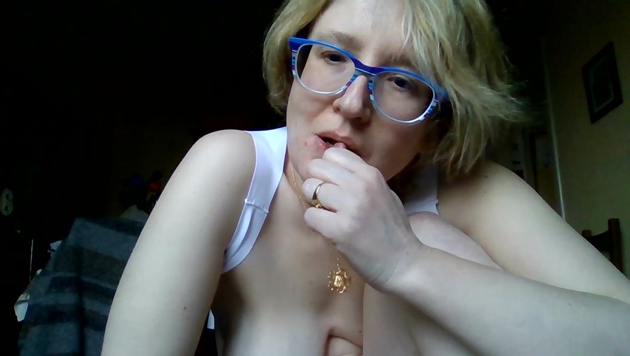 annabel_lee_poe March 20 2023 17-31-39 @ Cam4 WebCam