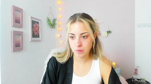 Gia_Lopez18 May 29 2023 13-27-18 @ MyFreeCams WebCam