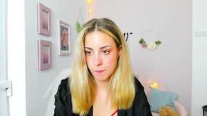Gia_Lopez18 June 05 2023 17-44-16 @ MyFreeCams WebCam