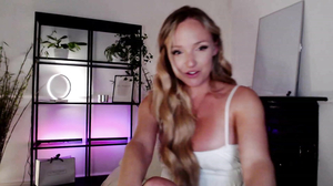 MissCandece webcam video from MyFreeCams [May 31 2023]