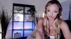 MissCandece webcam video from MyFreeCams [May 31 2023]