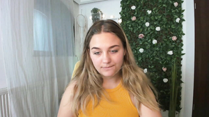 Sofia_Lee18 July 27 2023 11-47-58 @ MyFreeCams WebCam