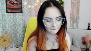 Hazel_Moore18 webcam video from MyFreeCams [September 2