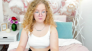 CurlyLoverr October 22 2023 15-22-32 @ MyFreeCams WebCa