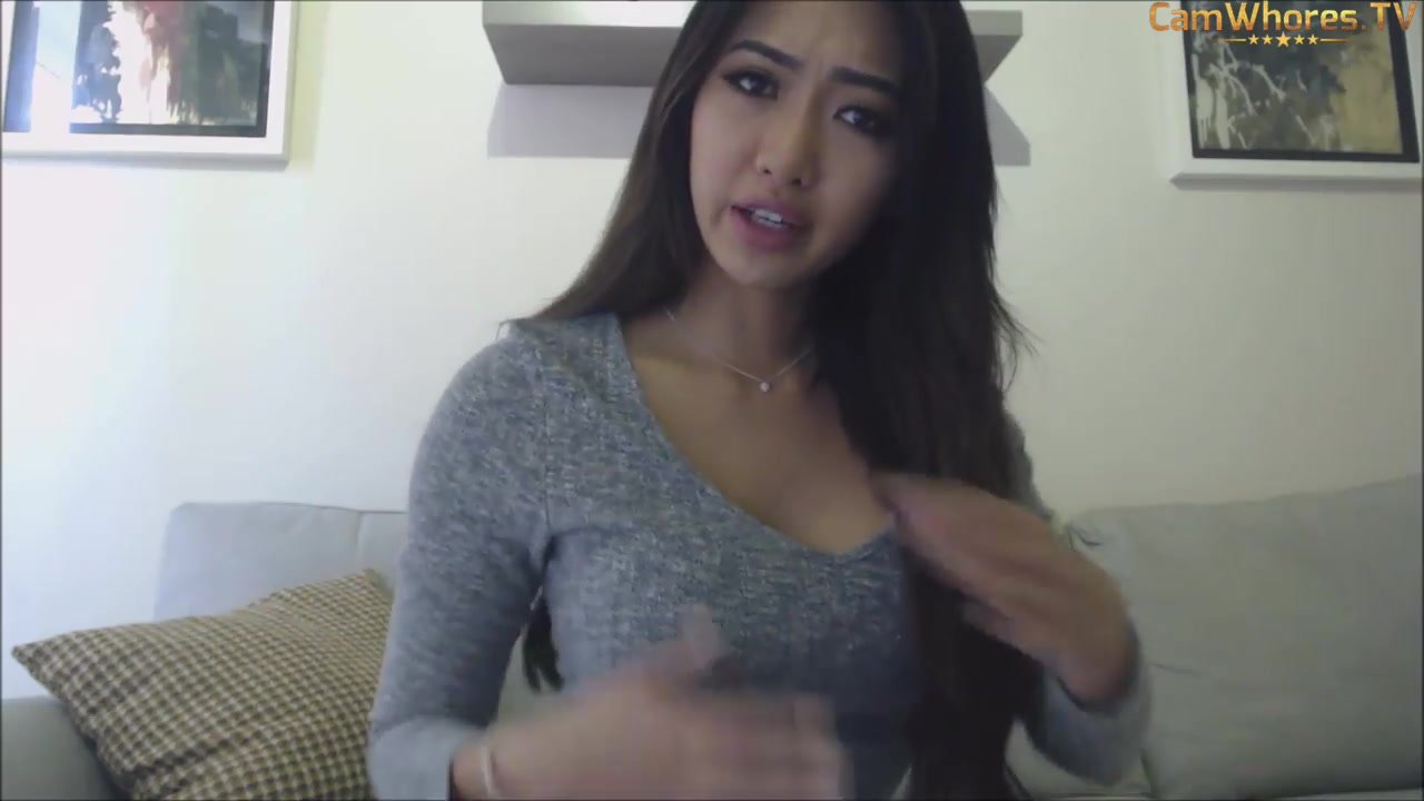 hot asian girl goes to the doctor for a checkup
