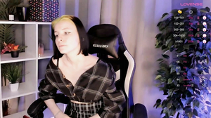 KateAlinger webcam video from Stripchat [February 08 20