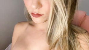 Alinnak_ webcam video from Stripchat [February 19 2024]