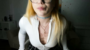 MyFreeCams - apricot May 20 2024